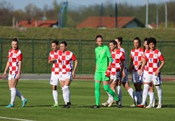 Foto: Hrvatska ženska reprezentacija poražena od Rumunjske