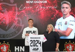 Lovro Nezirović (16) potpisao ugovor: 