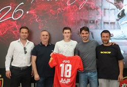 Patrik Jug potpisao profesionalni ugovor s Goricom