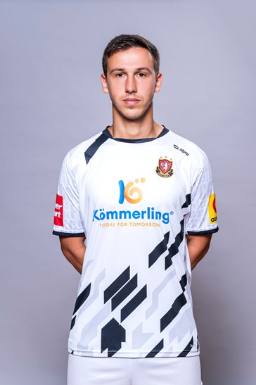 18 Ivan Fiolić