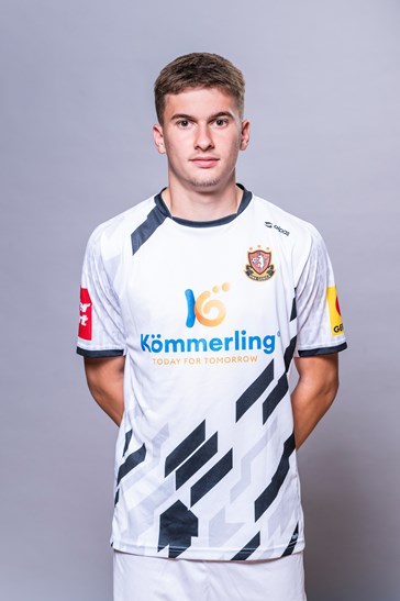 20 Luka Vrzić